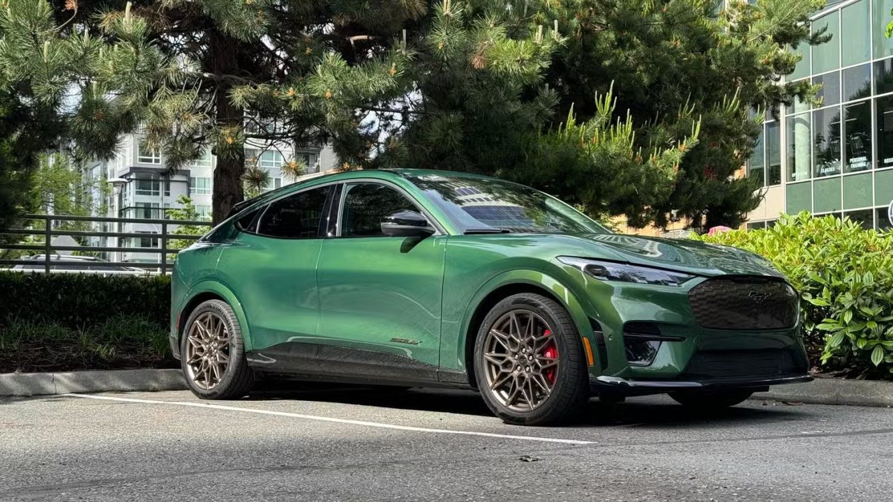 Ford patenteia câmbio manual simulado para veículos elétricos