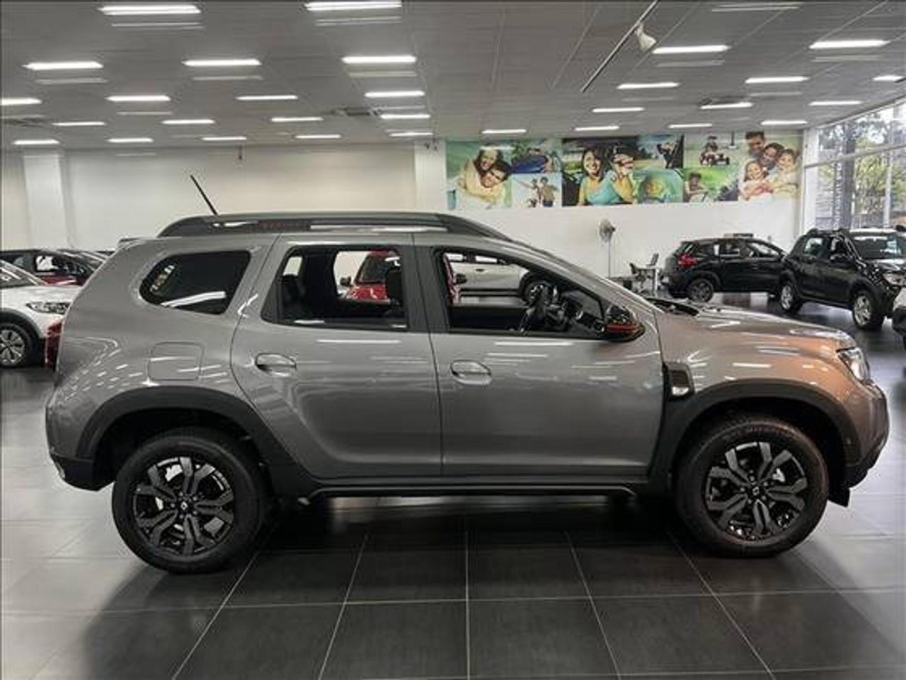 Renault Duster Iconic Plus oferece abatimento de R$ 36,1 mil para PcD; veja seguro e revisões