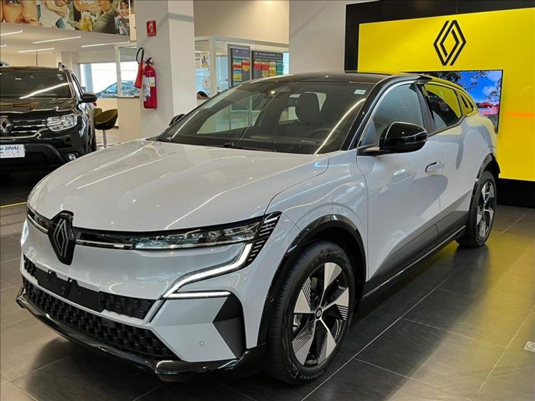 Renault Megane E-Tech é liberado em março com mega desconto R$ 80 mil para limpar estoque