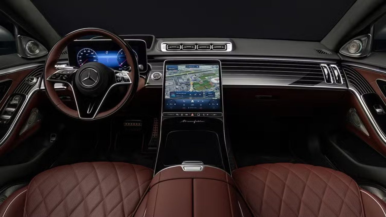 Mercedes-Benz aprimora o sistema Drive Pilot para o S-Class 2026