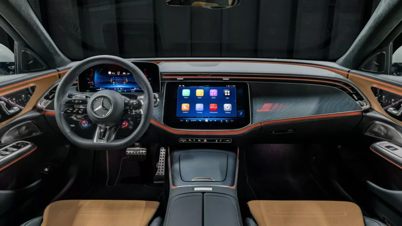 Mercedes-AMG E53 Wagon 2026 chega aos EUA com até 604 cv e edição especial