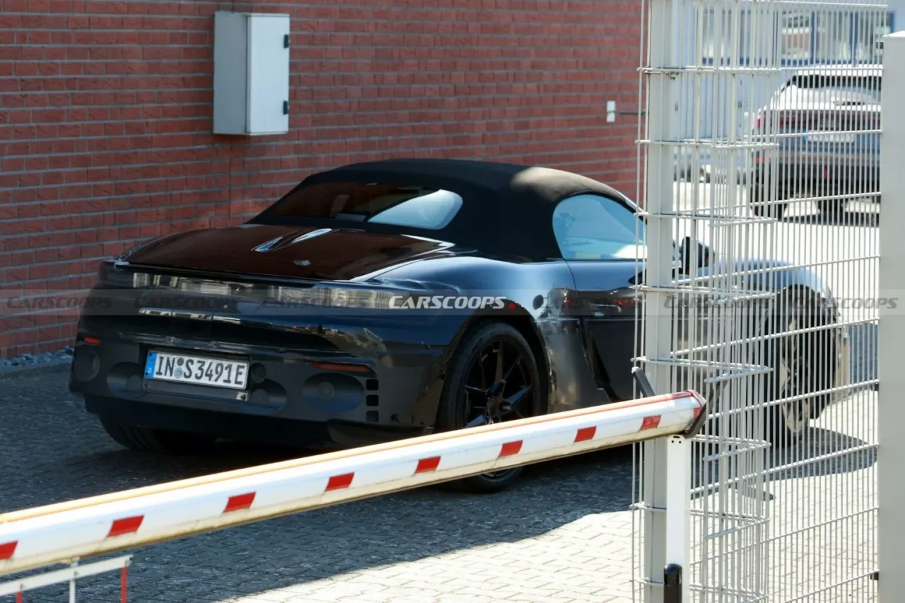 Audi avalia Porsche 718 como base para a próxima geração do TT