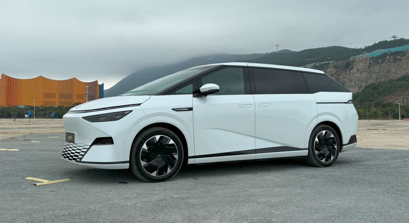 Xpeng anuncia atualização do X9 MPV para 2025 com foco em conforto