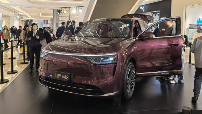 Aito M8 recebe 100 mil encomendas antes do lançamento na China