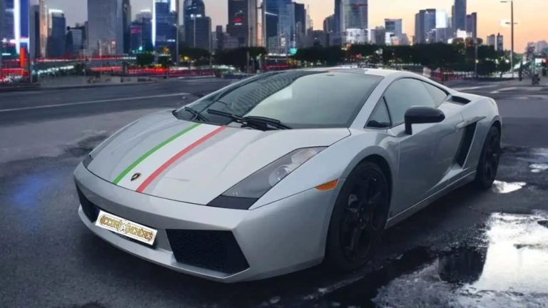 Lamborghini Gallardo que pertenceu a David Beckham vai a leilão na Inglaterra