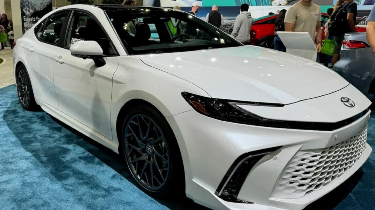 Demanda por híbridos da Toyota dispara e enfrenta gargalos na cadeia de suprimentos