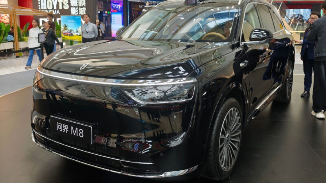 Aito M8 recebe 100 mil encomendas antes do lançamento na China