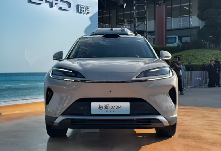 BYD Sealion 07 DM-i vai chegar ao mercado chinês com 1.320 km de autonomia