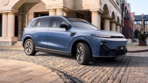 Hongqi utilizará arquitetura modular da Leapmotor para impulsionar vendas de NEVs