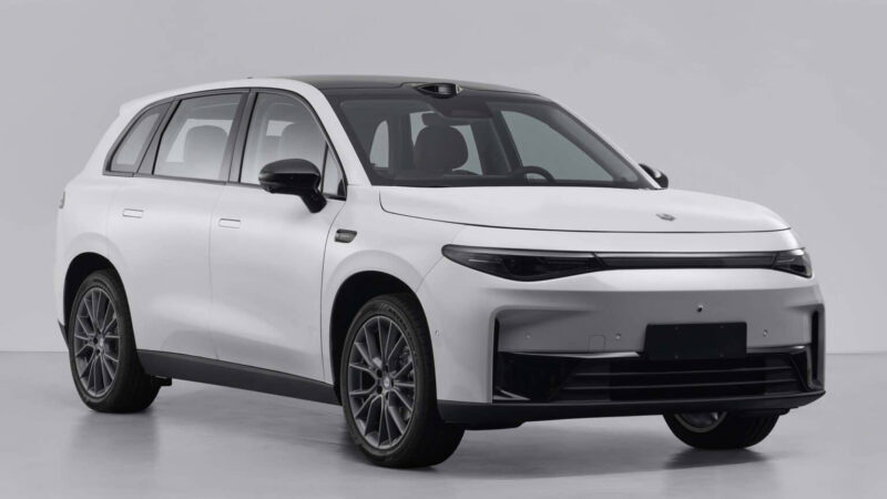 Leapmotor inicia pré-venda do C10 2026 com novidades em autonomia e potência