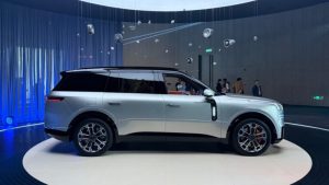 Lynk & Co 900 é lançado oficialmente na China