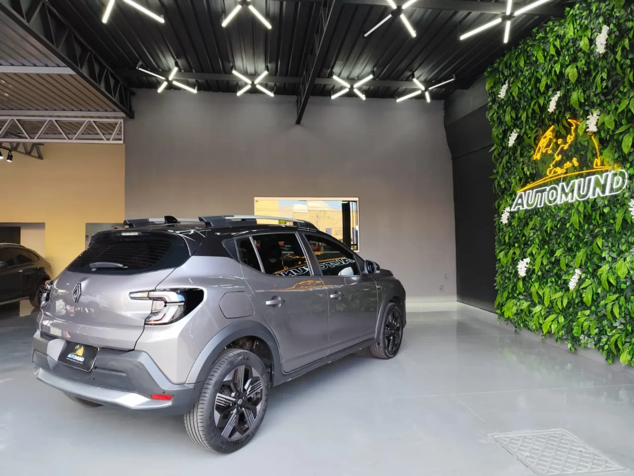 Renault Kardian tem oferta para PcD com isenção de IPI e bônus de fábrica
