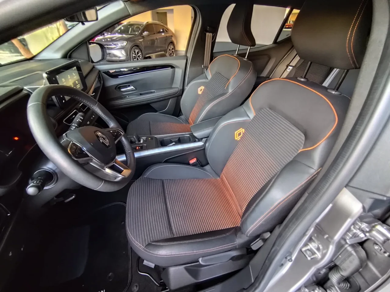 Renault Kardian tem oferta para PcD com isenção de IPI e bônus de fábrica