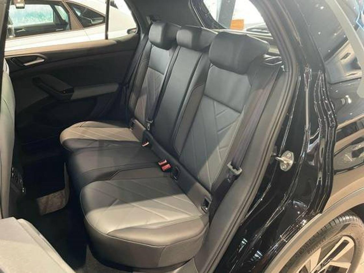 Volkswagen libera T-Cross Comfortline em abril com desconto de R$ 30,9 mil para PcD