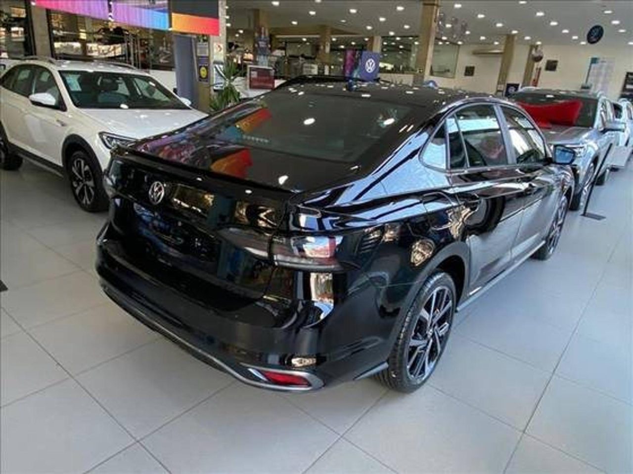 Volkswagen anuncia Virtus Highline com desconto de R$ 27.627 para público PcD