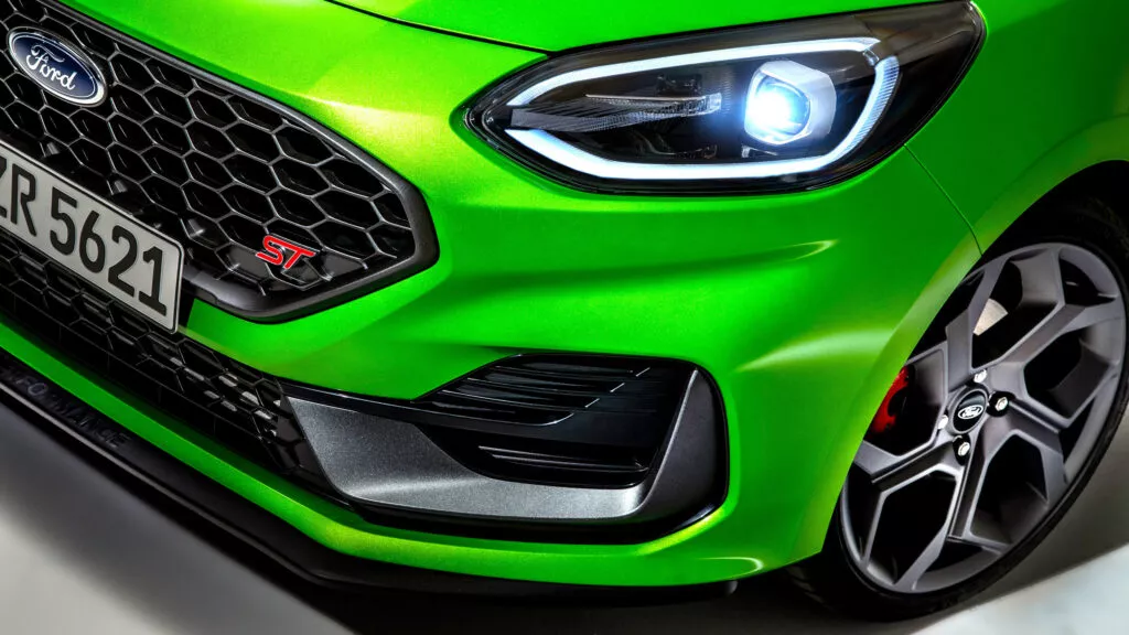 Ford considera reviver o Fiesta elétrico utilizando tecnologia da Volkswagen