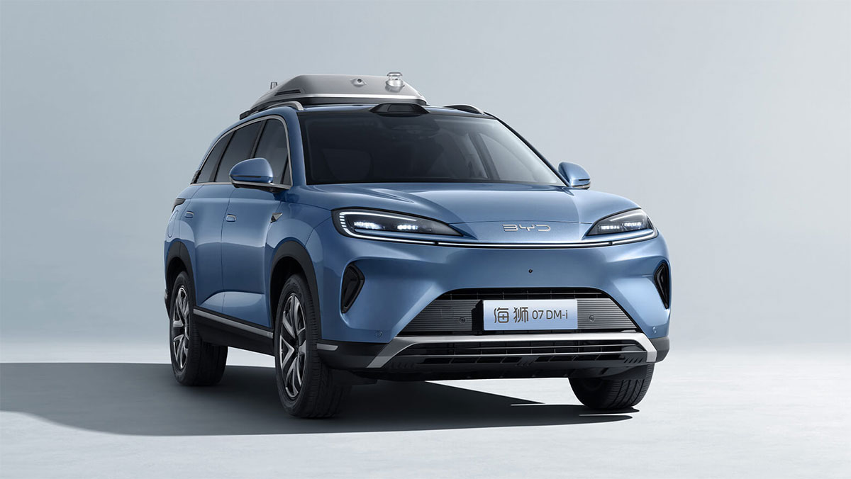 BYD lança SUV híbrido Sealion 07 DM-i, competindo com Tesla Model Y e Li Auto L6