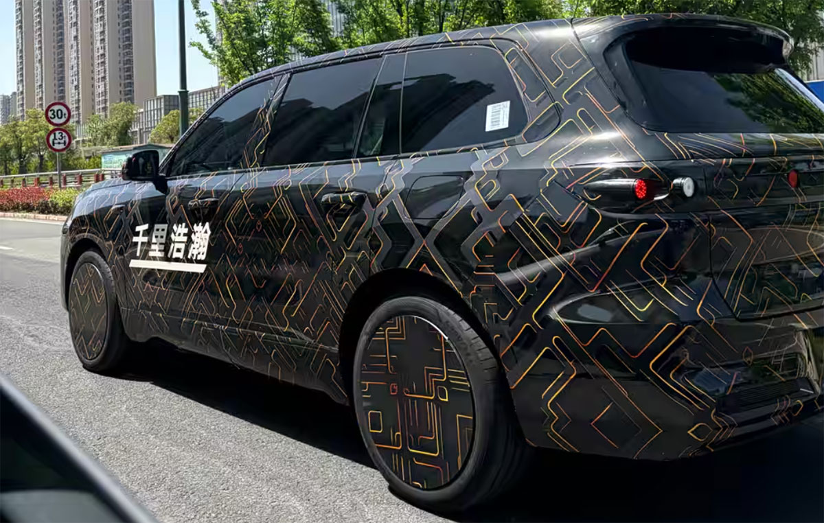 Geely Galaxy M9 estreia na China com capacidade para seis pessoas