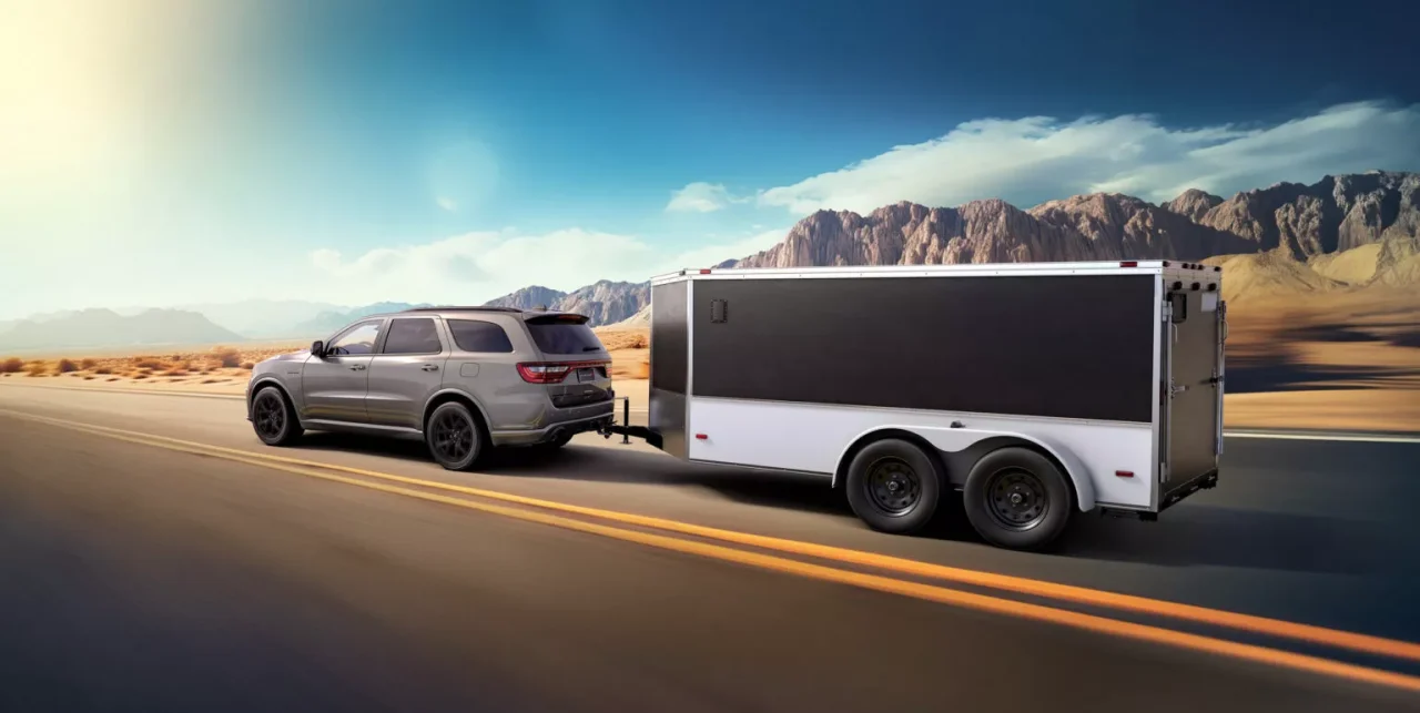 Dodge aprimora Durango para 2026 com opções Hemi e retorno do Roadkill Nights