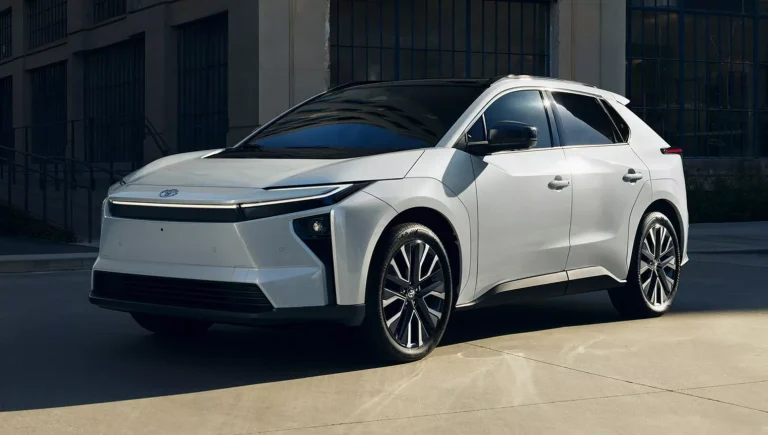 Toyota bZ 2026 estreia com potência significativamente maio