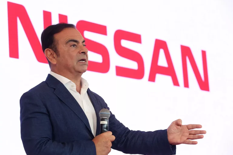 Nissan anuncia corte adicional de 10 mil empregos em meio a dificuldades financeiras