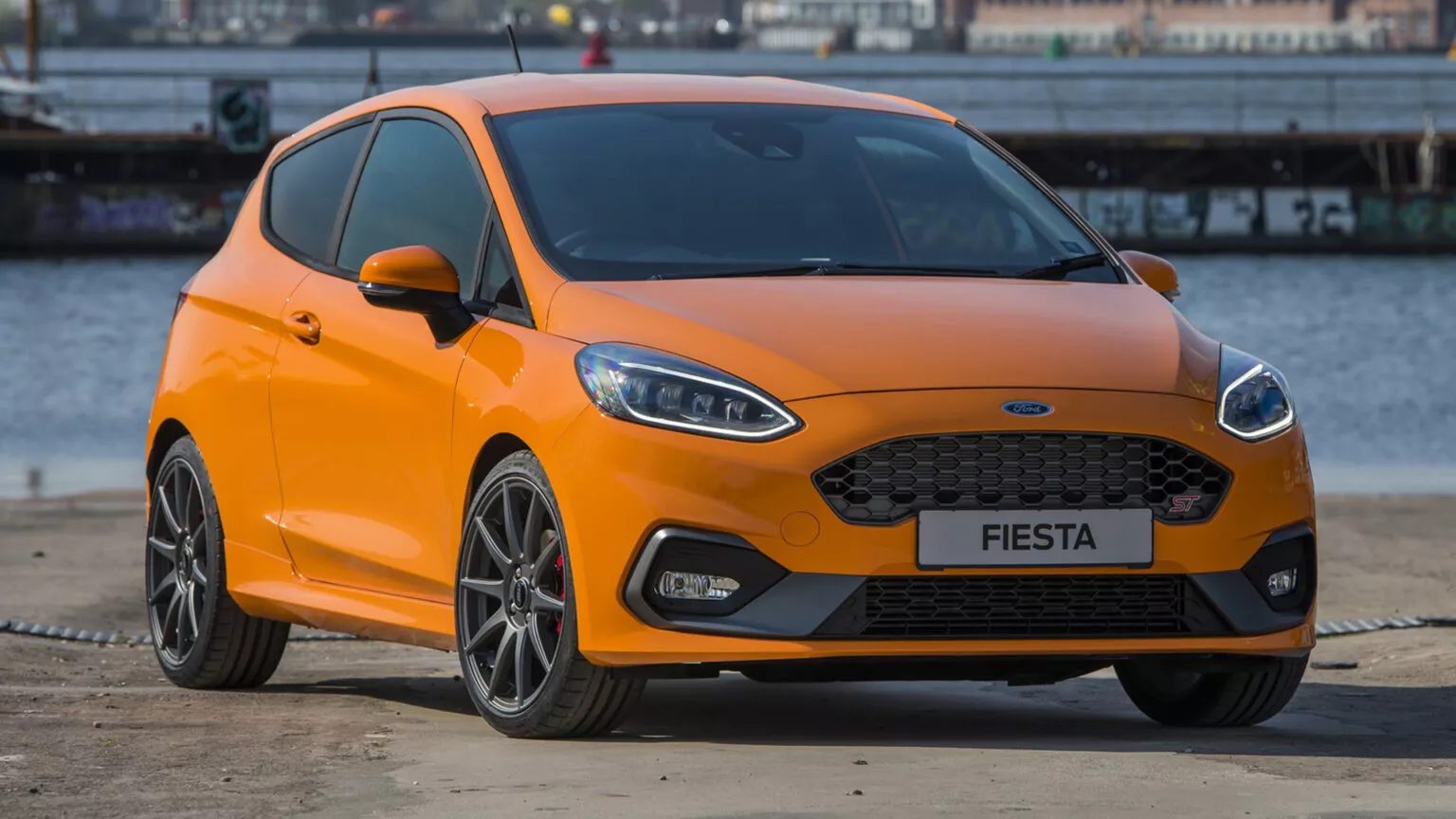 Ford considera reviver o Fiesta elétrico utilizando tecnologia da Volkswagen