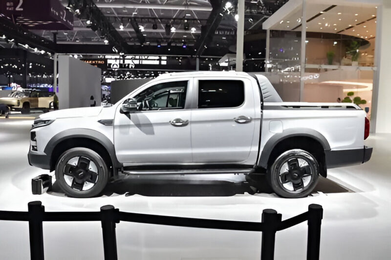 JAC Motors apresenta Hunter PHEV Australian Edition no Salão do Automóvel da Grande Baía 2025