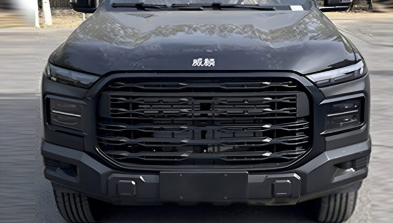 Chery revive a marca Rely com a nova pickup Kaitian R08