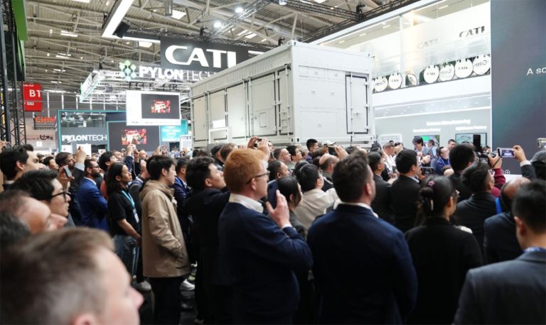 CATL lança sistema de armazenamento de energia Tener Stack com capacidade de 9 MWh