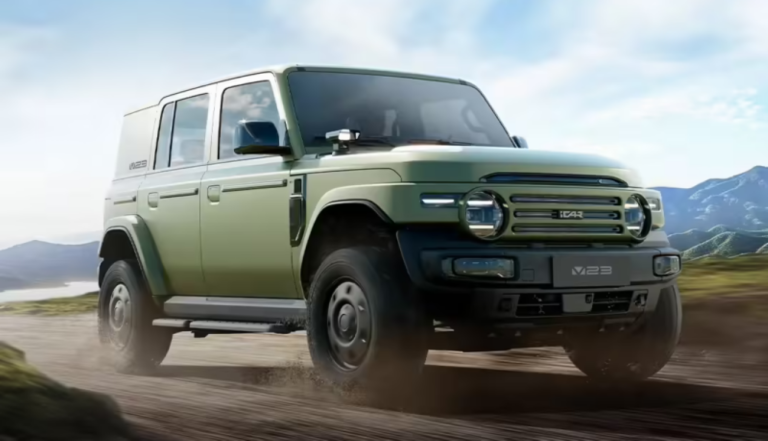 Chery iCar V23 estreia com visual retrô e proposta emocional