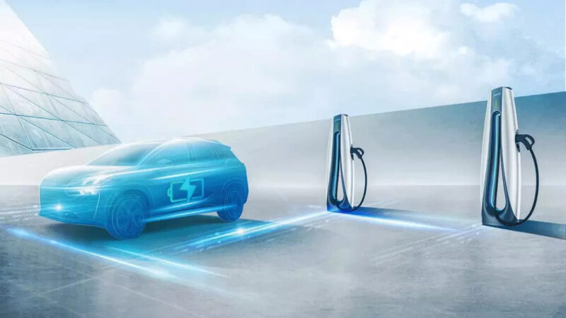 Avanço no carregamento ultrarrápido de veículos elétricos levanta preocupações
