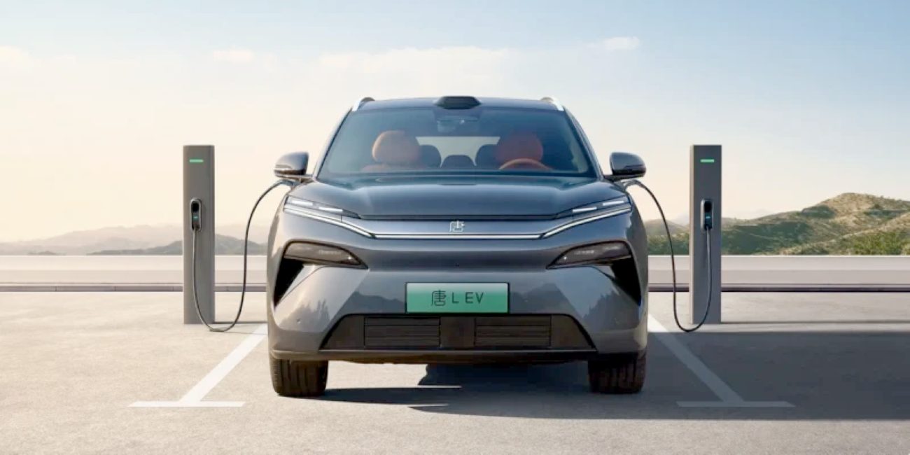 Europa avalia banir carros a combustão de locadoras até 2035