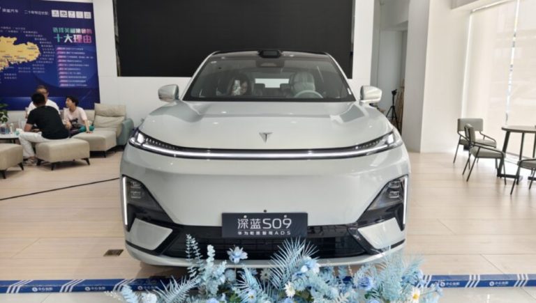 Com muito espaço e tecnologia, Deepal S09 da Changan vira sucesso na China