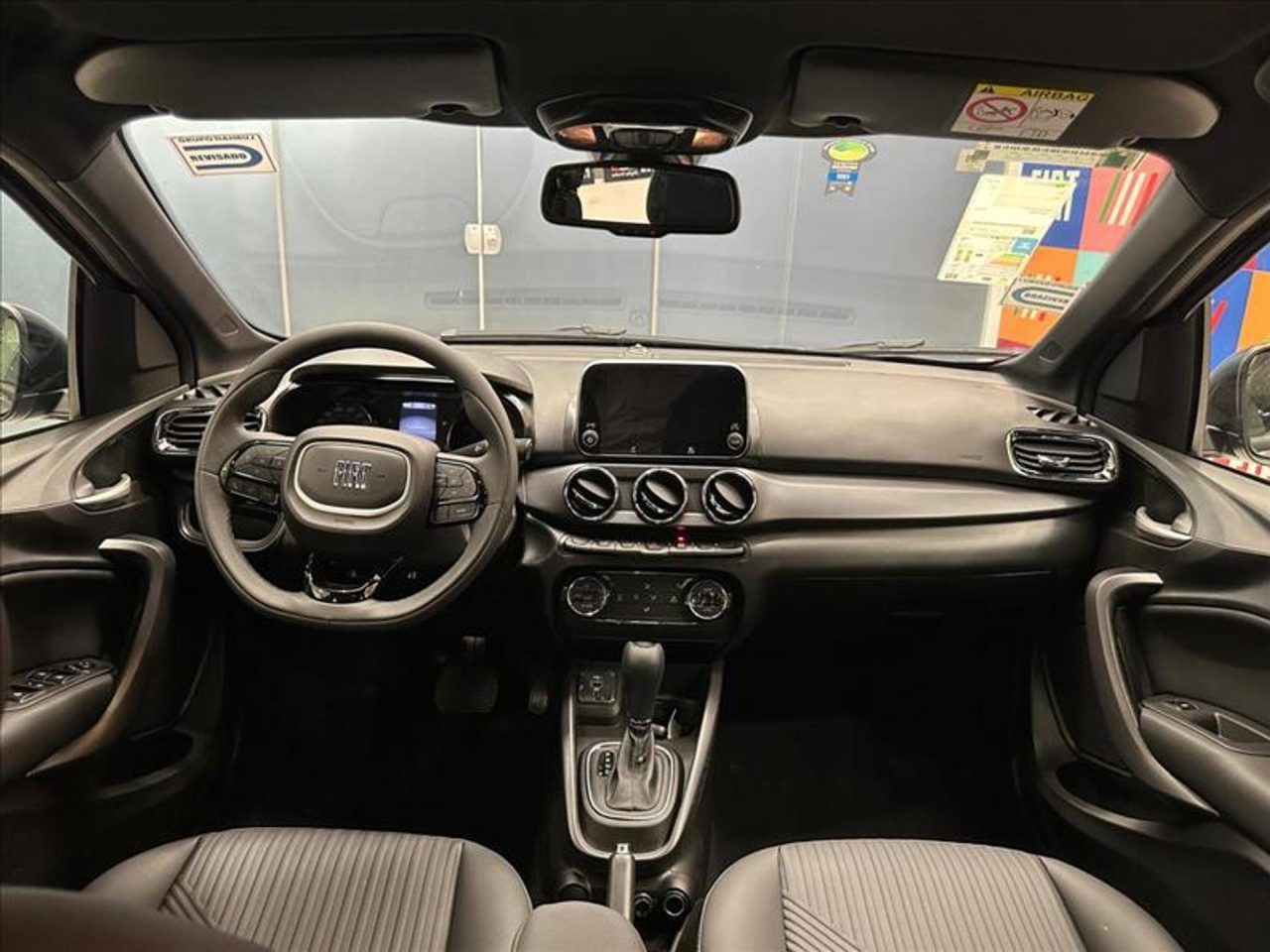 Fiat Cronos Precision 2026: preço, ficha técnica e equipamentos