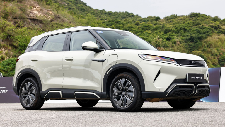 Capacidade de produção da BYD se mantém estável, afirma fonte ligada à montadora de NEVs
