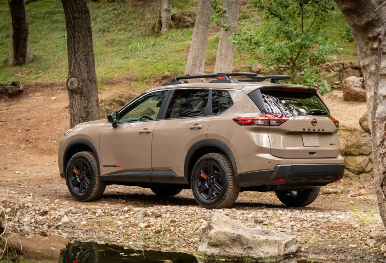 Nissan Rogue 2026 chega com estilo agressivo, preço revisado e novidades no pacote