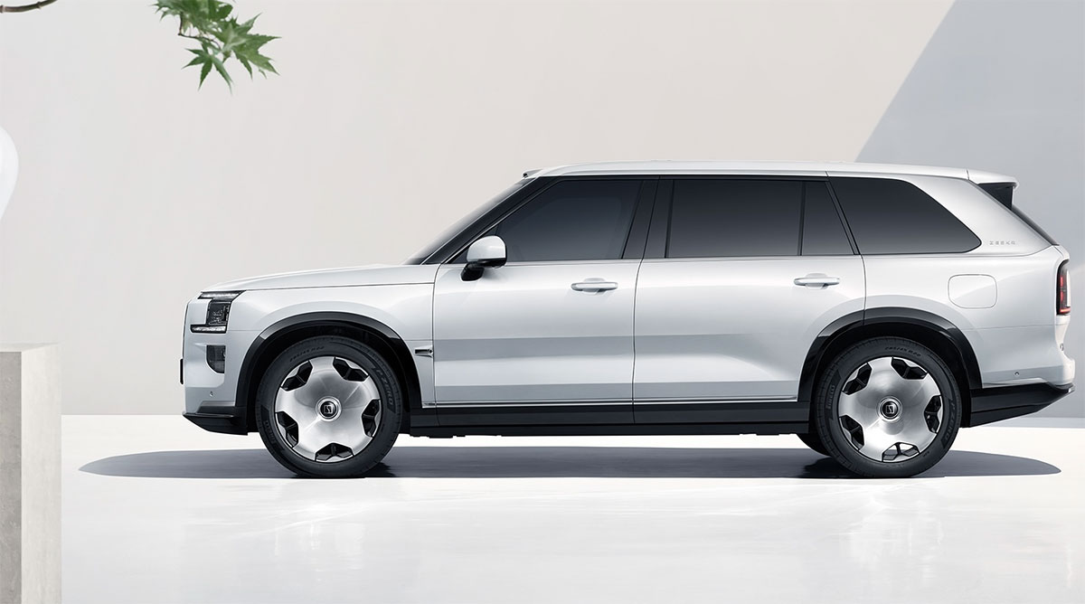 Zeekr anuncia evento tecnológico para o SUV híbrido 9X na China