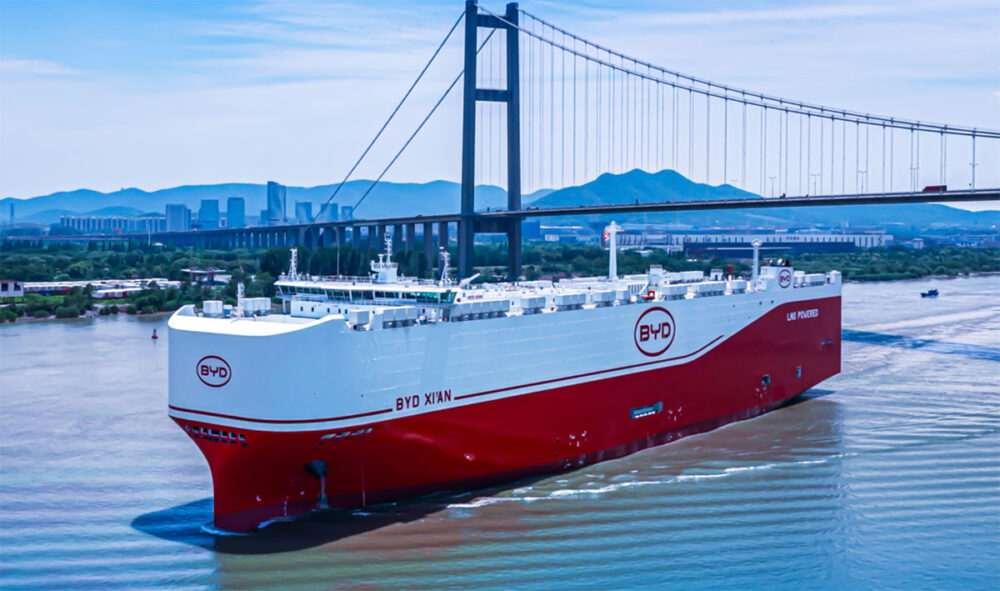 BYD amplia frota marítima com navio Xi’an capaz de transportar 9.200 veículos