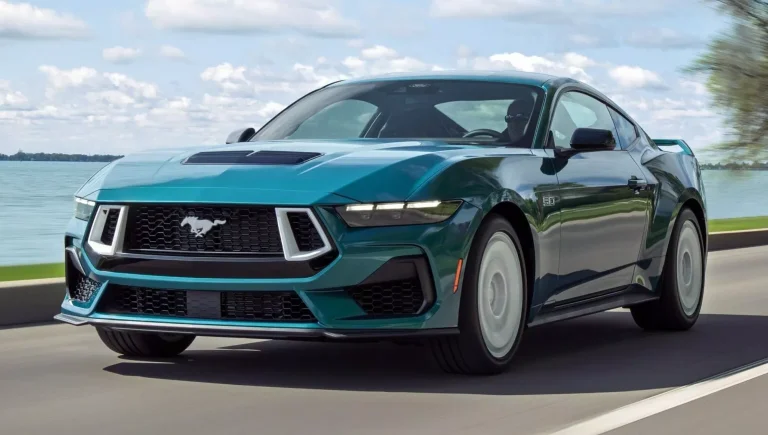 Ford revive estilo Fox Body no Mustang 2026 com pacote FX retrô