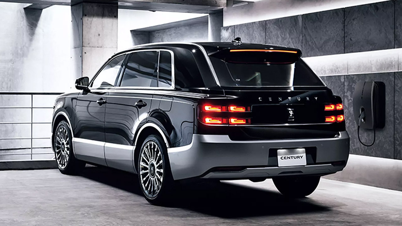 Toyota Century inova com vidros eletrocrômicos para privacidade e conforto