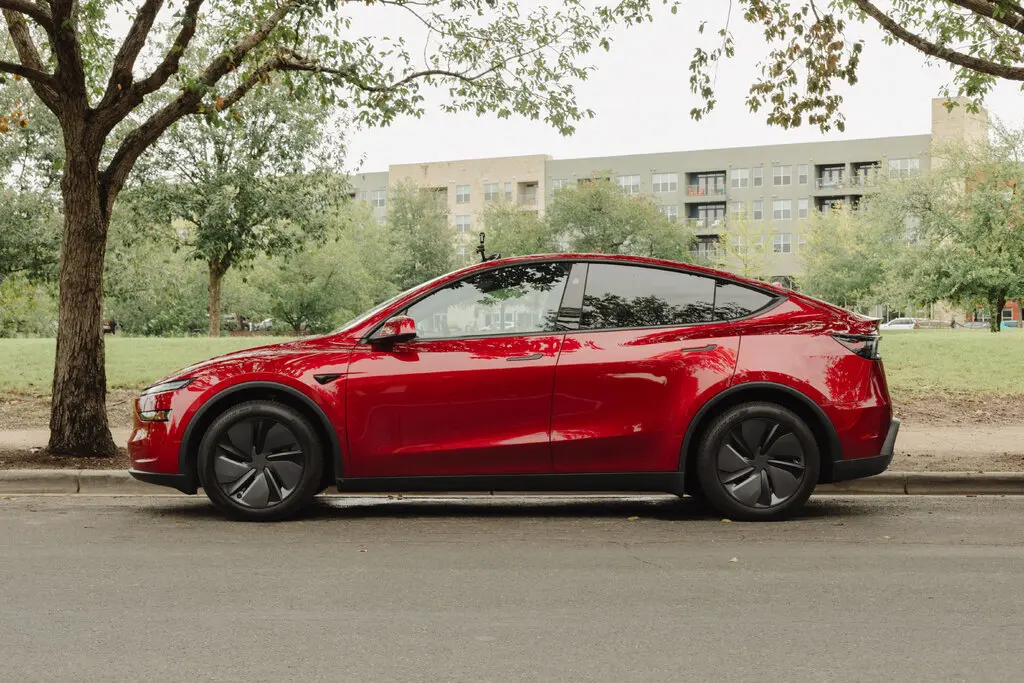 Tesla inicia serviço de Robotáxis em Austin, Texas, com acesso restrito