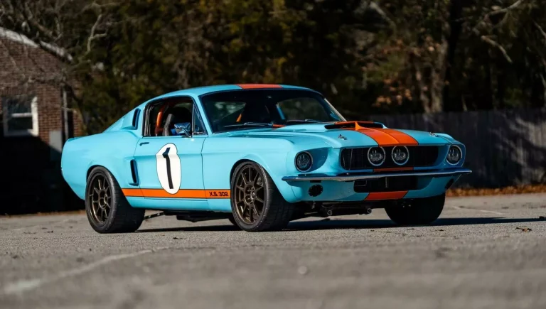 Ford Mustang Fastback 1968 repaginado com mais de 500 cv vai a leilão na Flórida