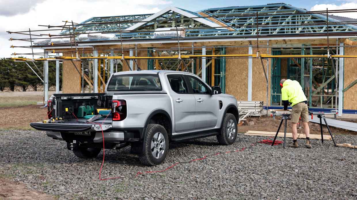 Ford Ranger PHEV 2025 impressiona no primeiro teste na Austrália