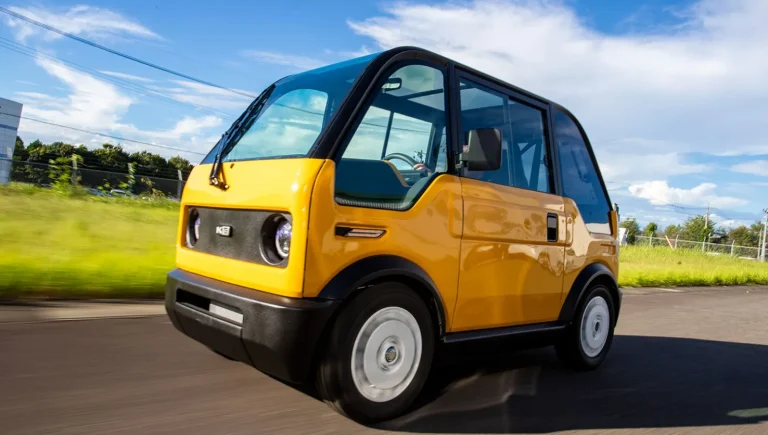 Mibot, o mini elétrico japonês de US$ 7 mil, estreia como opção econômica e urbana