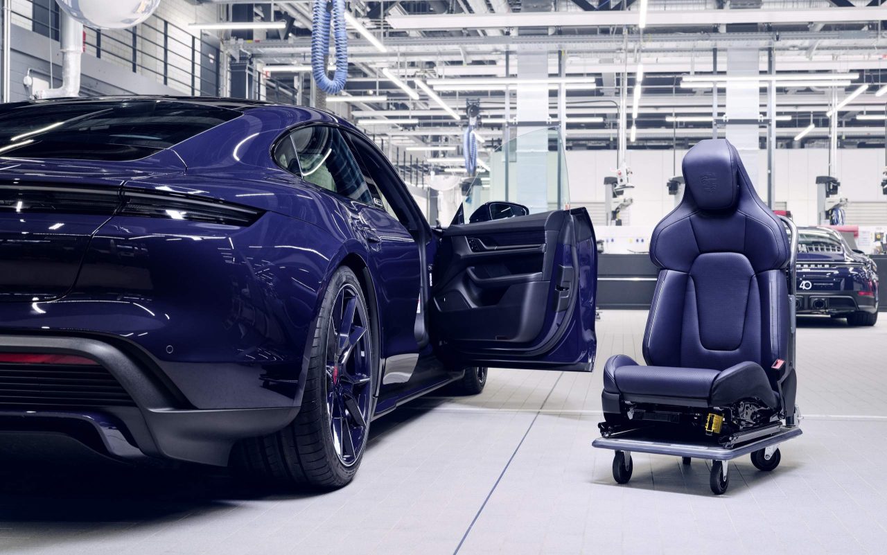 Porsche celebra 40 anos na Itália com edições especiais em parceria com a Ferragamo