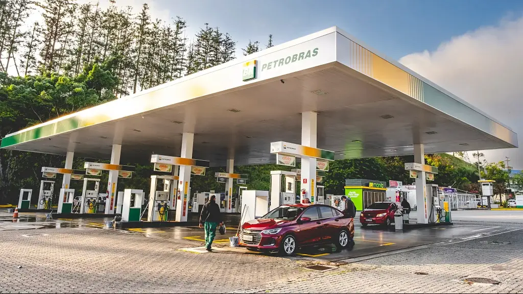 Etanol registra alta em 13 Estados e queda em outros 7, revela ANP