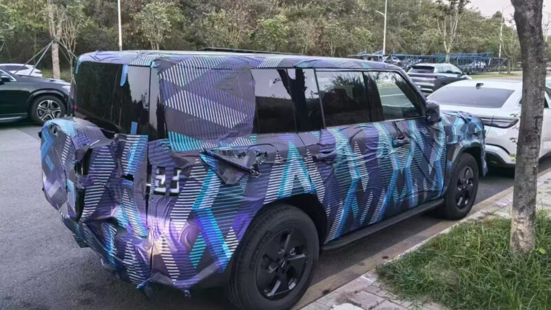 BYD antecipa lançamento com teaser do SUV elétrico Fang Cheng Bao Tai 7 na China