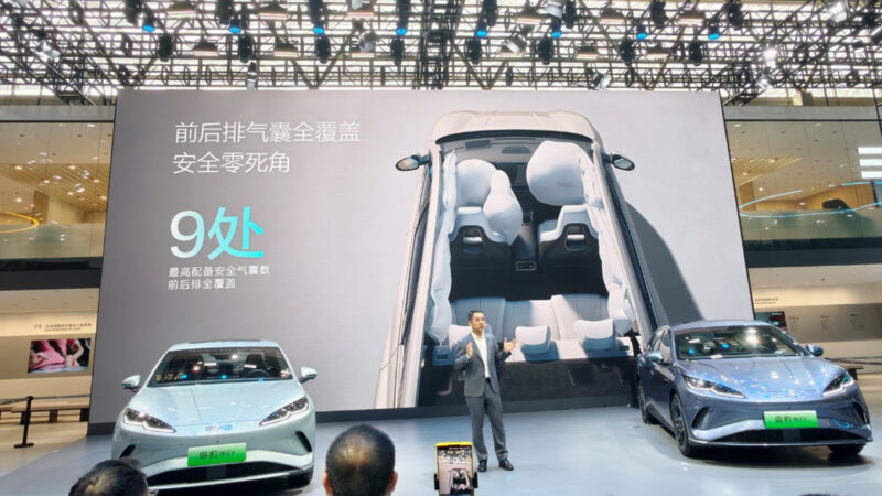 BYD oficializa lançamento do novo sedã elétrico Seal 06 na China