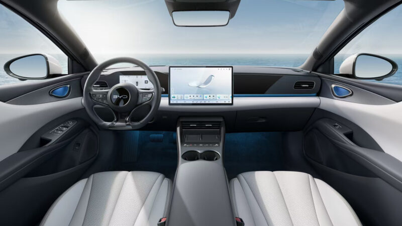 BYD oficializa lançamento do novo sedã elétrico Seal 06 na China