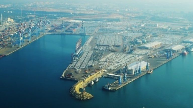 Israel alerta importadores e prepara remoção de EVs dos portos por temor de ataques iranianos